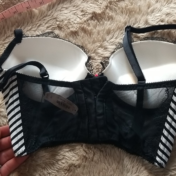 Very Sexy Longline Push-Up Balconnet - Picture 8 of 13